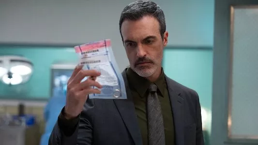 Poster del episodio 4 de Ley y orden (Law & Order) online