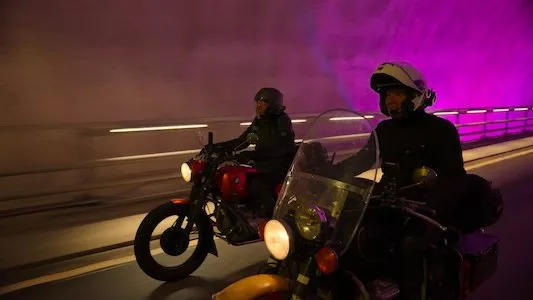 Poster del episodio 4 de El mundo en moto: Vuelta a casa online