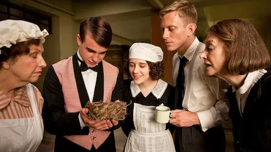 Poster del episodio 1 de Arriba y abajo online